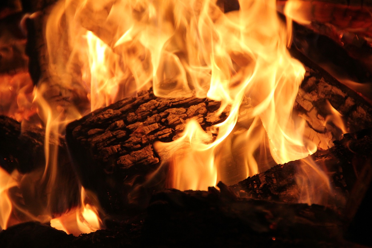 Expert Fireplace Cleaning in Sudbury, MA Professional Fireplace Cleaning Services In Sudbury Massachusetts